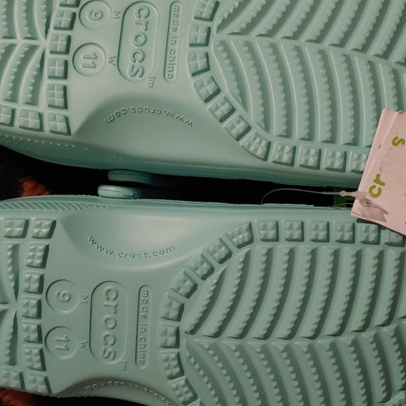 Classic Clog Crocs (blue calcite) NWT - Picture 4 of 5